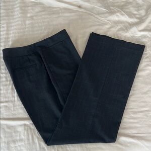 Anne Klein Woman’s Striped Charcoal and Crimson Pants Size 10